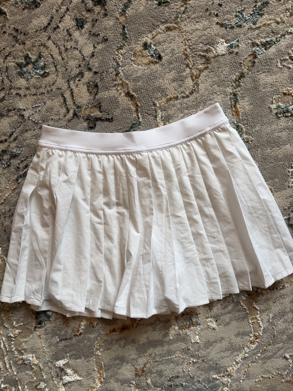 Lululemon High-Rise Pleated Tennis Skirt - Picture 2 of 6